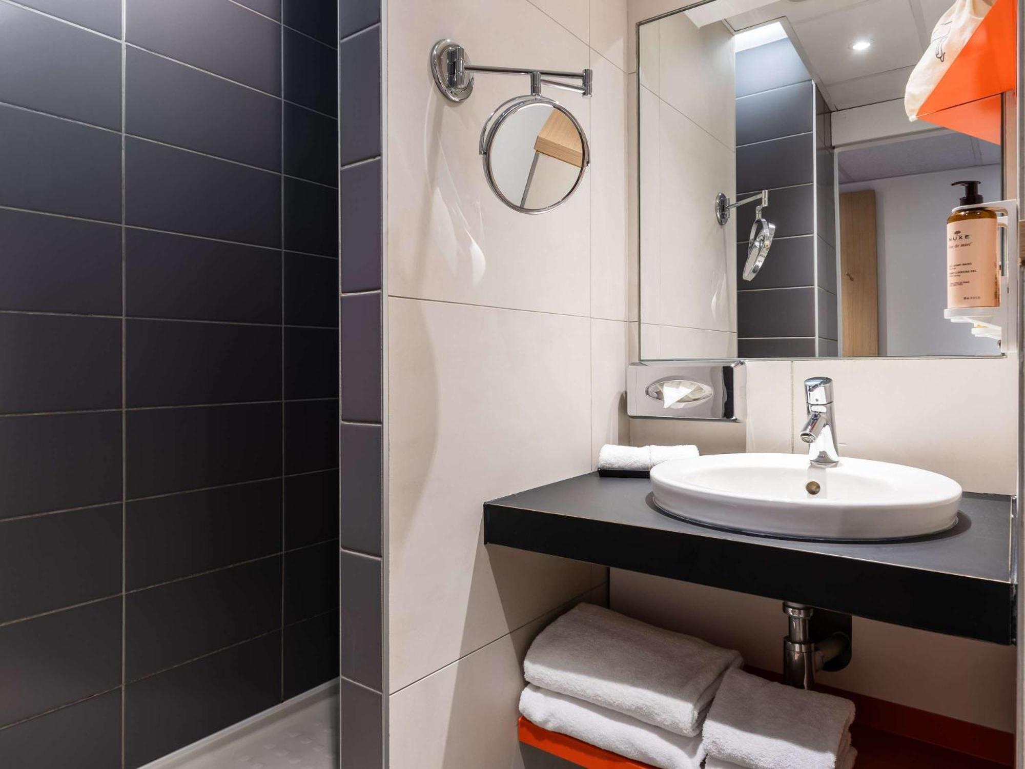 Mercure Gare De Lyon Tgv Hotel 4*