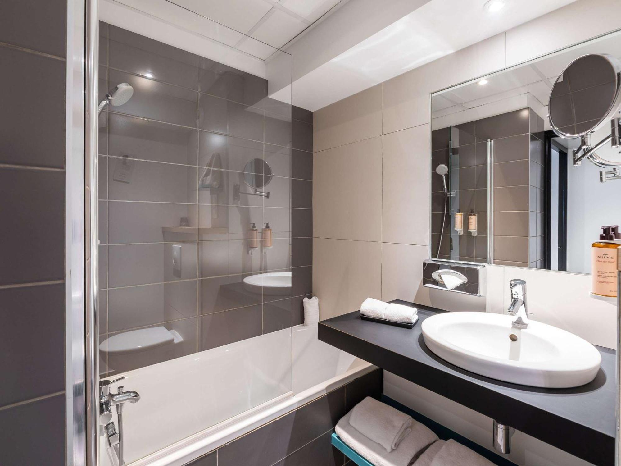Mercure Gare De Lyon Tgv Hotel
